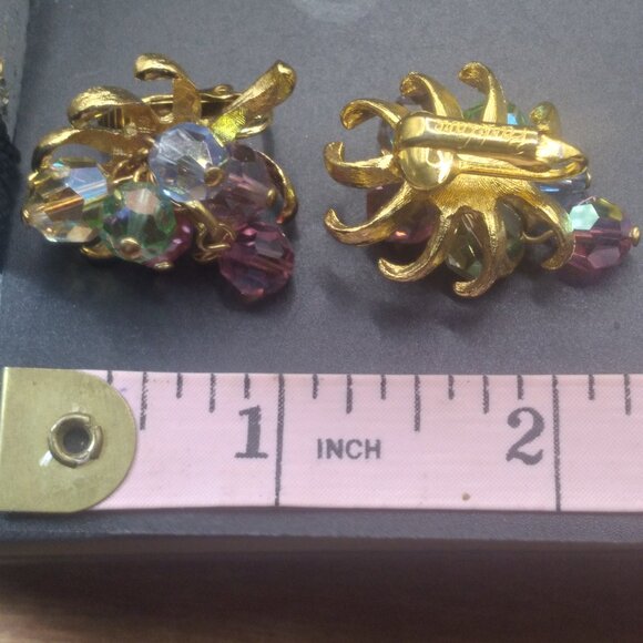 PARK LANE gold tone necklace & Earrings set Crystals - Picture 3 of 6